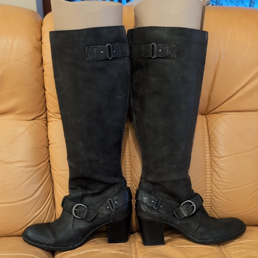 Born leather boots